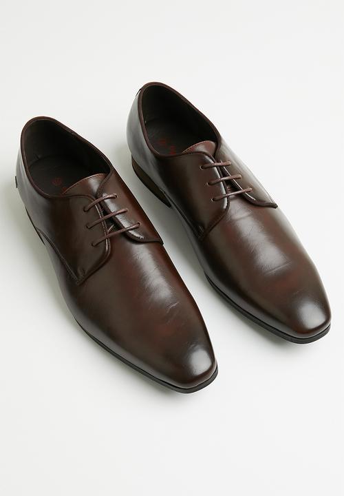 MAZERATA - Magio 72 formal - choc