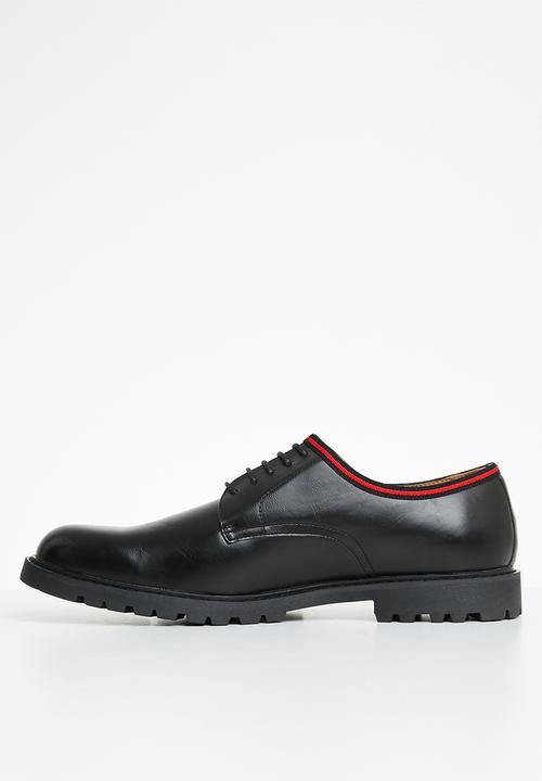 MAZERATA - Vapor 6 derby - black
