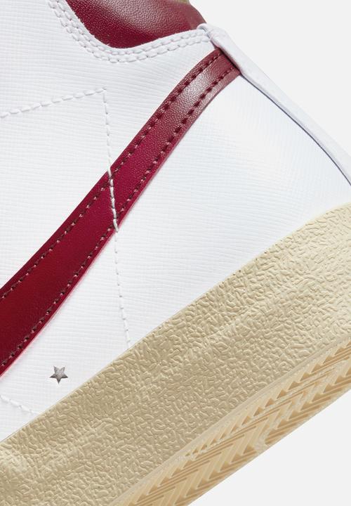 Nike - Blazer low '77 SE