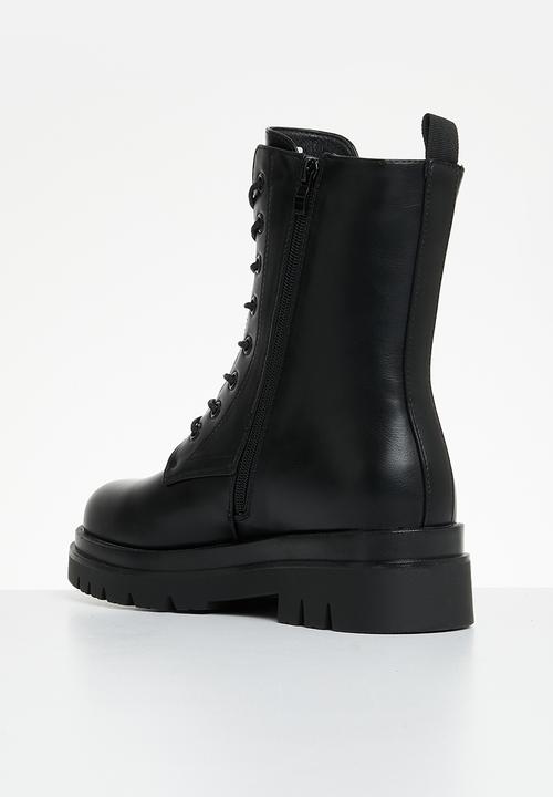 Madison® - Kiki lace-up boot - black
