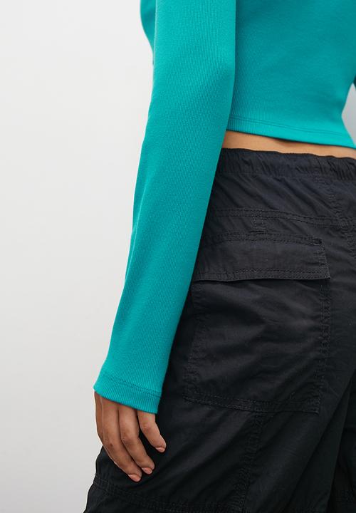 Blake - Asymmetrical hem tee - bright blue