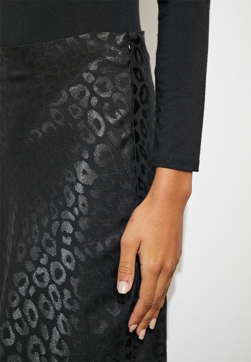 Superbalist - Long midi slip skirt - black jaquard print