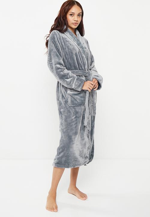 dailyfriday - Pipe mink gown - grey