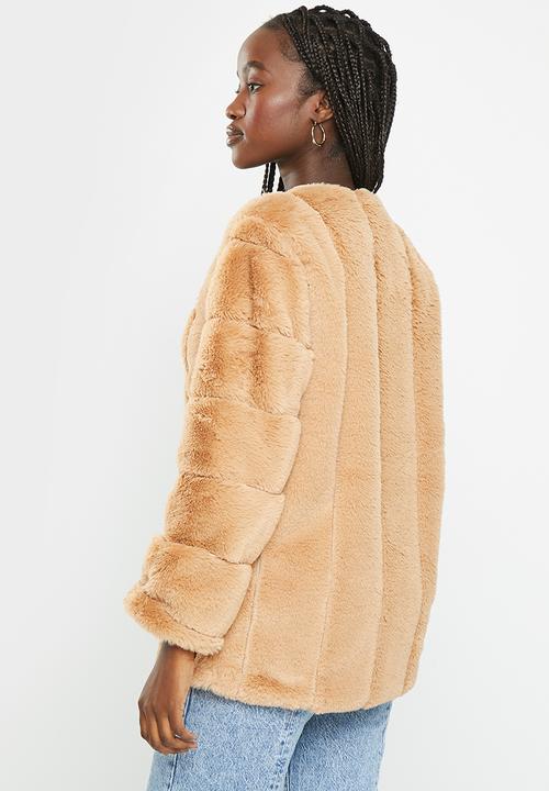 dailyfriday - Faux fur jacket - tan