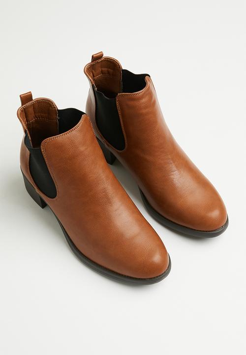 Madison® - Ali chelsea boot - tan