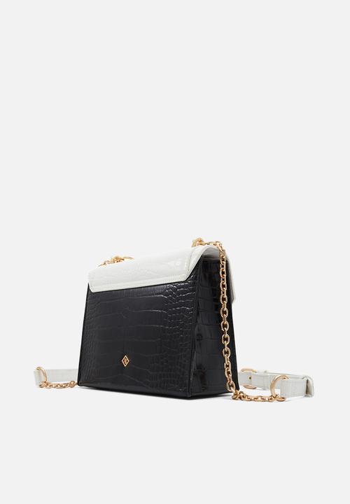Call It Spring - Laina- black
