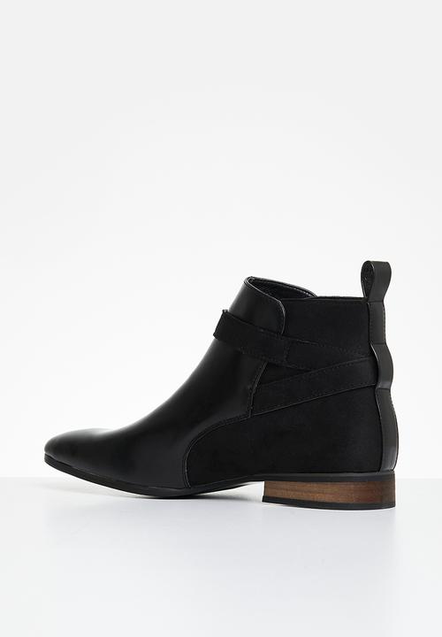 MAZERATA - Magio 84 leather suede - black