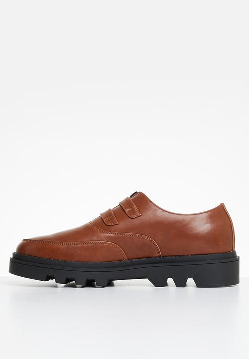 MAZERATA - Vinchey 17 wax - tan