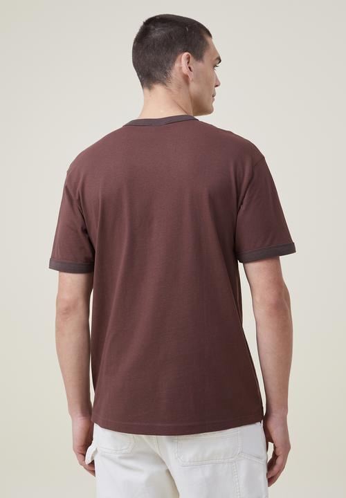 Cotton On - Loose fit ringer T-shirt - woodchip/dark brown
