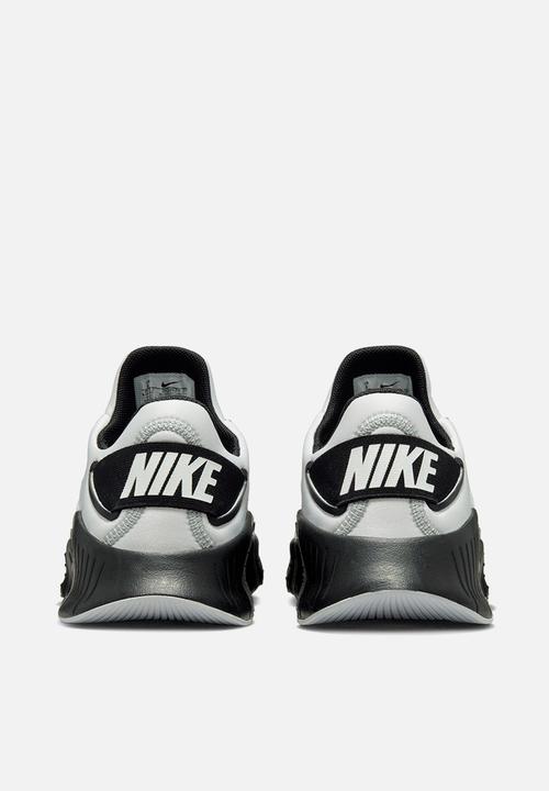 Nike - Free Metcon 4 premium