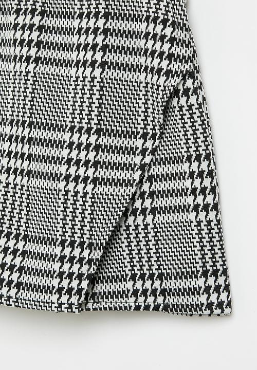 Superbalist - Check skort - black & white