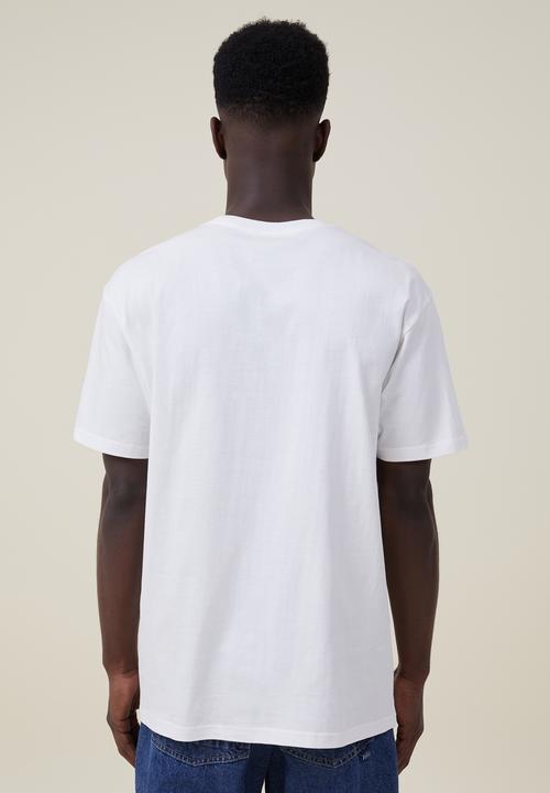 Cotton On - Premium loose fit classic T-shirt - vintage white/sport active