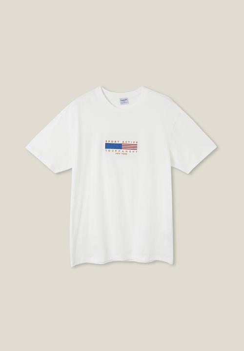Cotton On - Premium loose fit classic T-shirt - vintage white/sport active