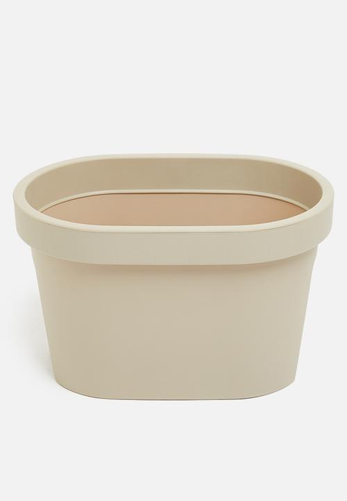 H&S - Bridge planter - neutral