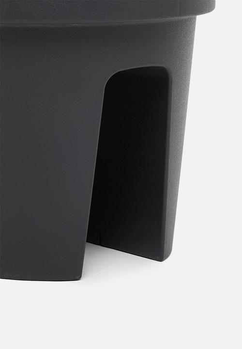 H&S - Bridge planter - charcoal