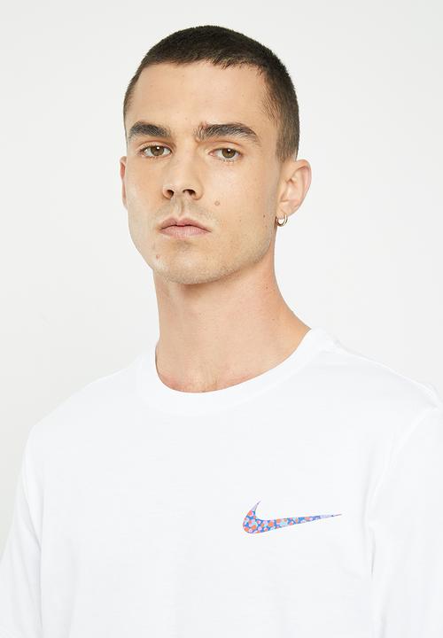Nike - NSW Tee Club+
