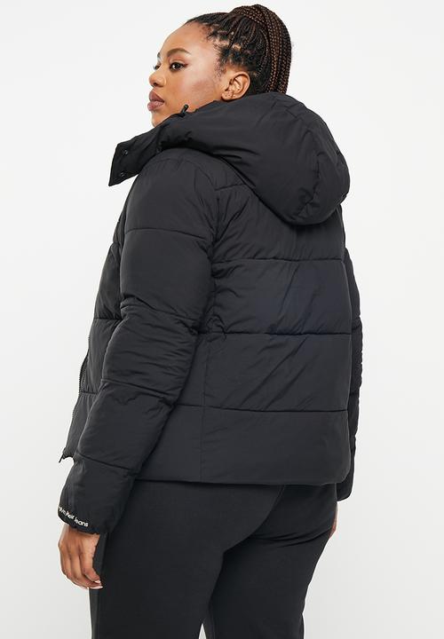 Calvin Klein - Plus mw non-down short puffer - ck black