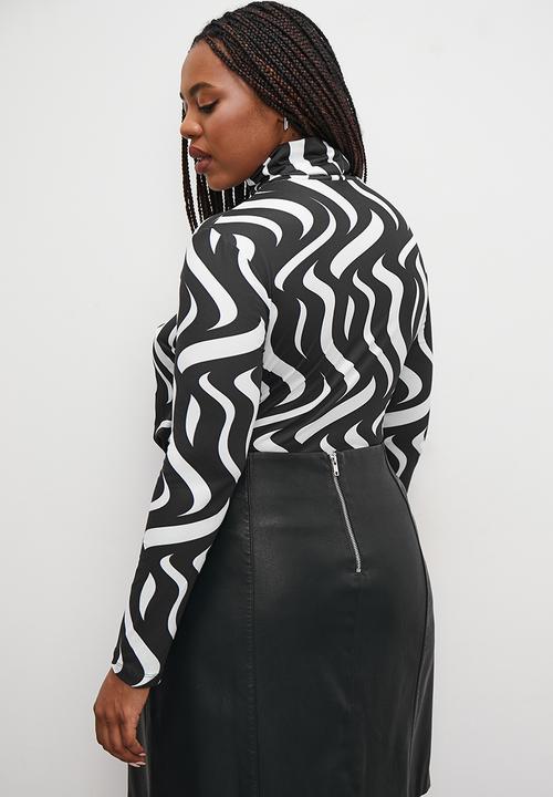 Superbalist - Printed poloneck tee - black & white 
