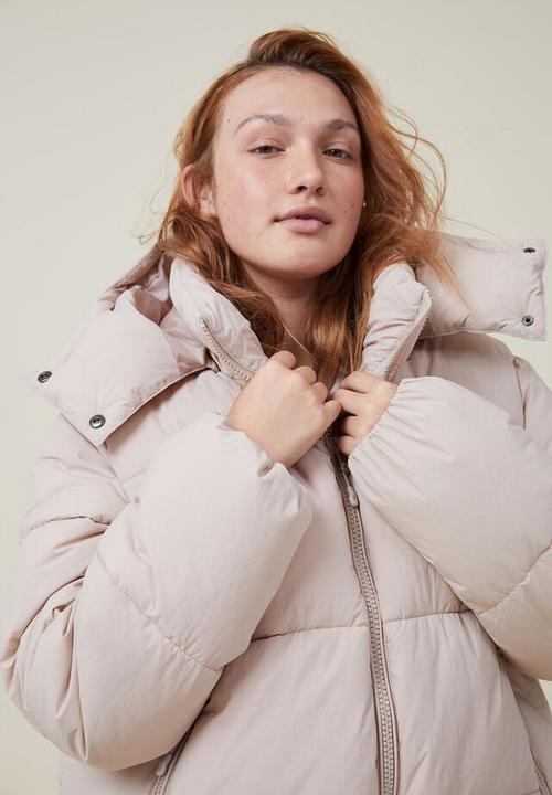 Cotton On - The recycled mother puffer jacket 3.0 - sesame
