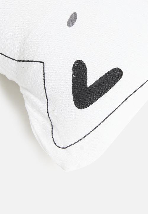 H&S - Cat shape cushion - tom