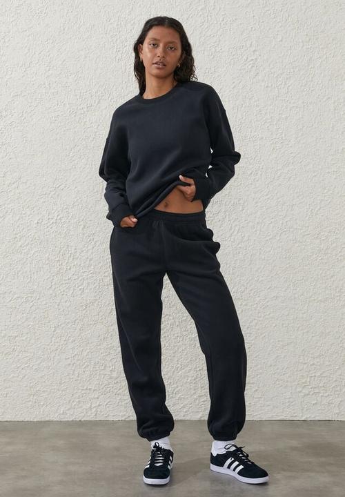 Cotton On - Plush essential crew jumper - black