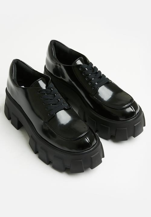 Steve Madden - Meredith brogue - black