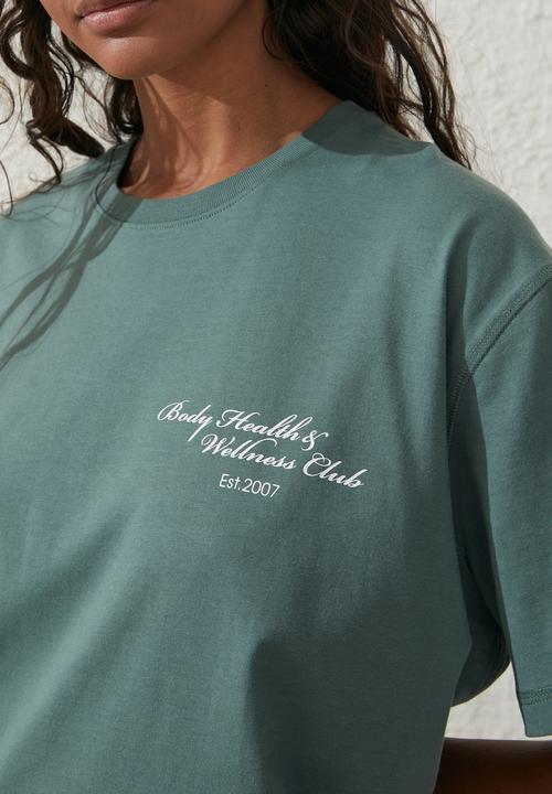 Cotton On - Active graphic T-shirt - sage leaf & wellness