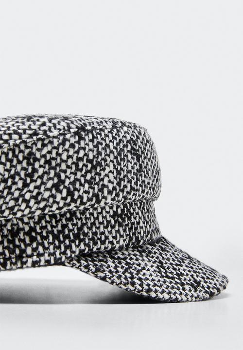 MANGO - Textured cap with visor - black