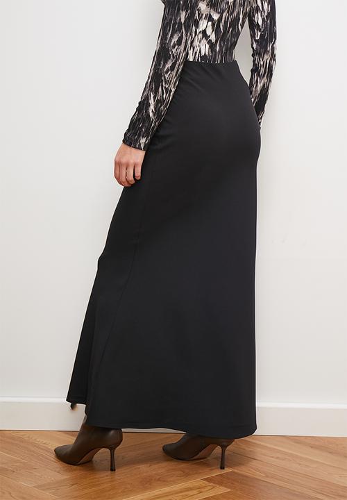 edit - Bias slip maxi - black