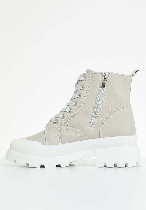 Superbalist - Fifi lace up boot - khaki