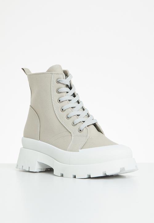 Superbalist - Fifi lace up boot - khaki
