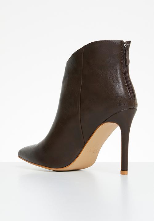 Miss Black - Boss1 ankle boot - chocolate