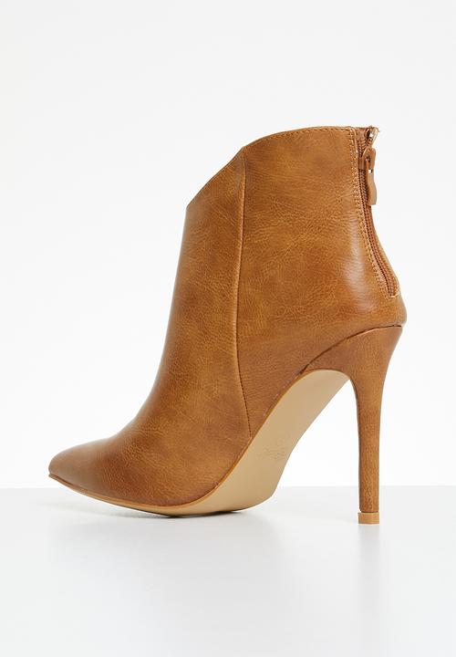 Miss Black - Boss1 ankle boot - tan