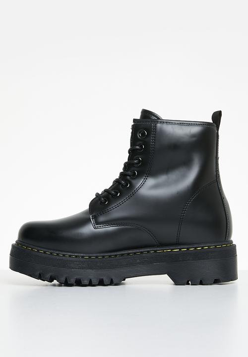 Madison® - Savannah 2 lace-up boot - black
