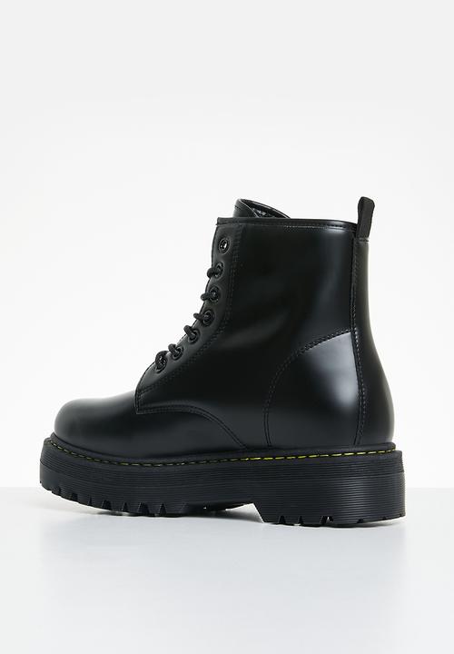 Madison® - Savannah 2 lace-up boot - black