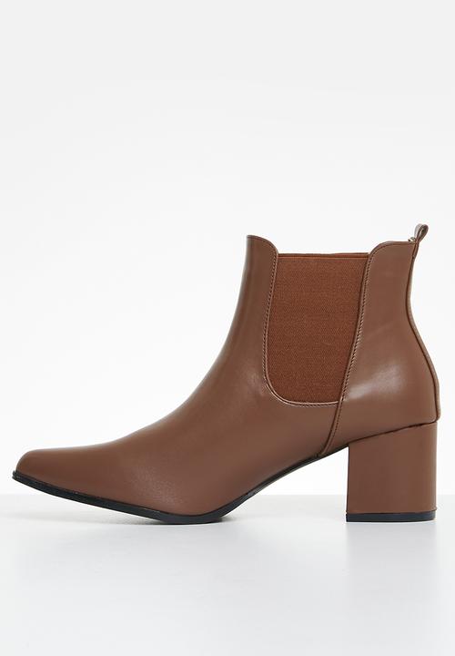edit - Luna chelsea boot - brown