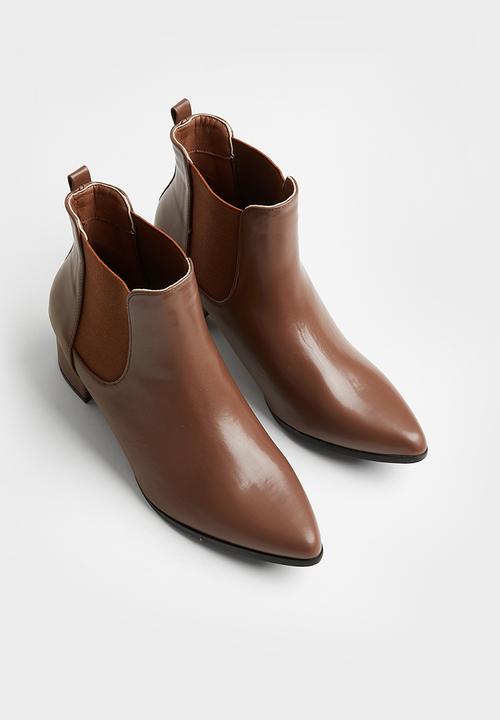 edit - Luna chelsea boot - brown