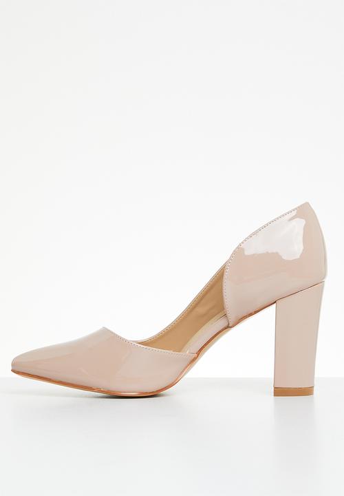 Butterfly Feet - Uma 1 court heel - nude