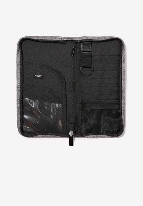 Typo - Urban rfid travel wallet - grey crosshatch