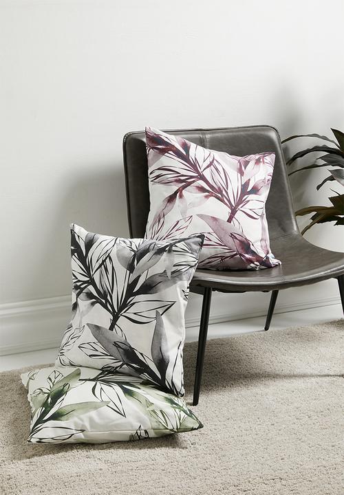 Sixth Floor - Aello cushion cover - green