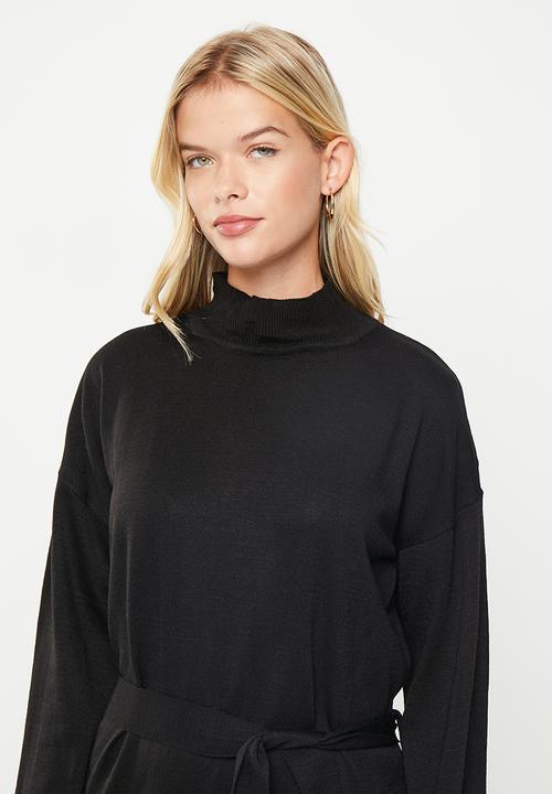 Trendyol - Belted knit dress - black
