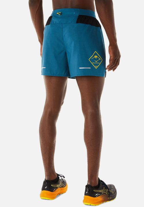 ASICS - Fujitrail logo short - ink teal/golden yellow