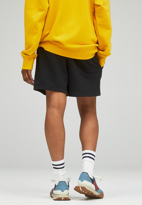 New Balance  - Nb essentials uni-ssentials short - black
