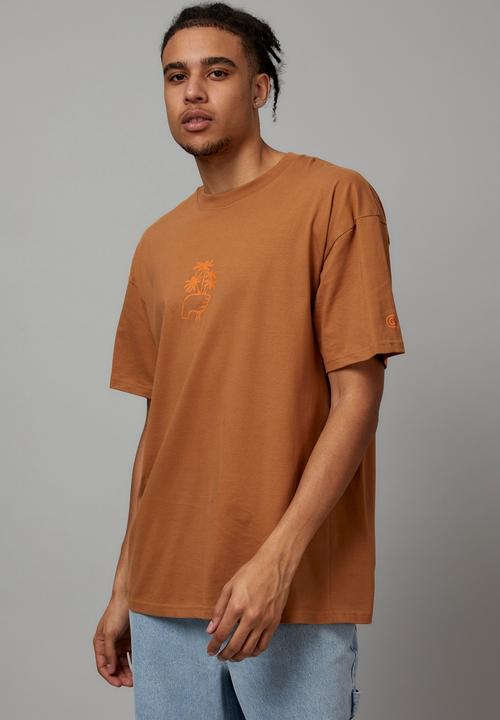 Cotton On - Oversized open gallery t-shirt - Tobacco & good times 