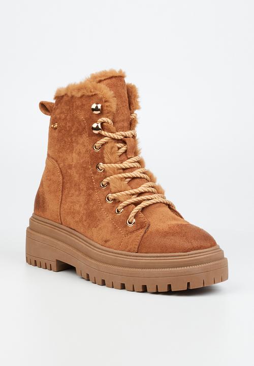 Miss Black - Wolf 1 ankle boot - tan