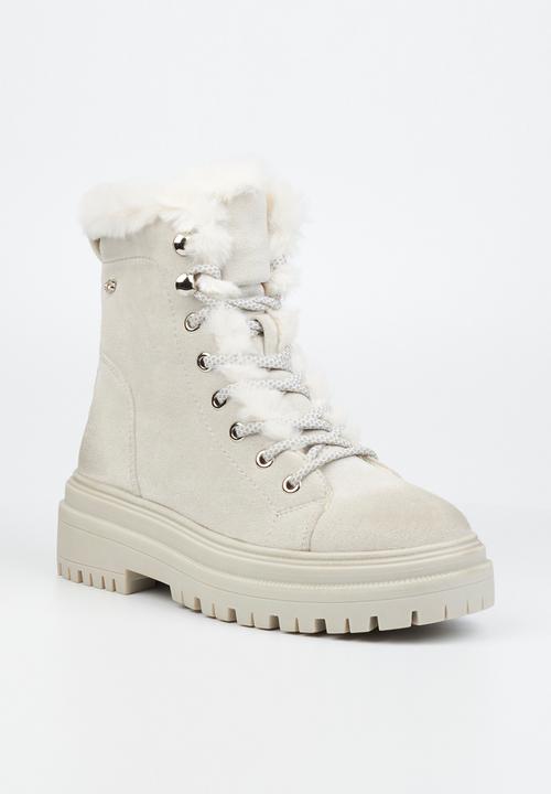 Miss Black - Wolf 1 ankle boot - stone