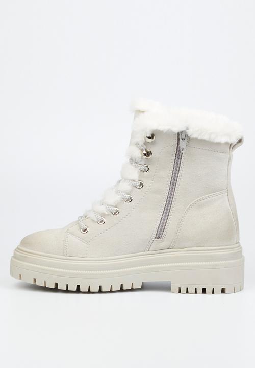 Miss Black - Wolf 1 ankle boot - stone