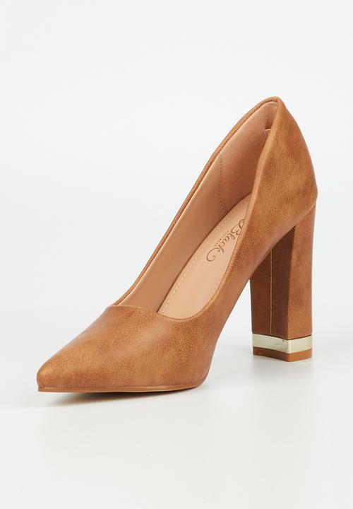 Miss Black - Pisa1 court heel - camel