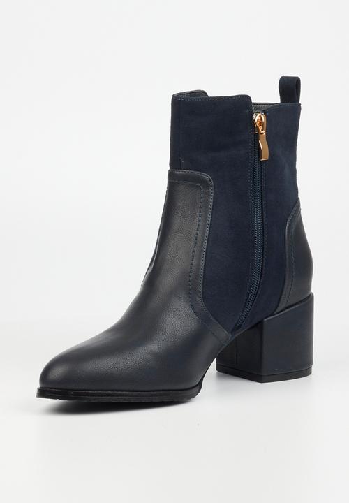 Butterfly Feet - Niche 1 ankle boot - navy