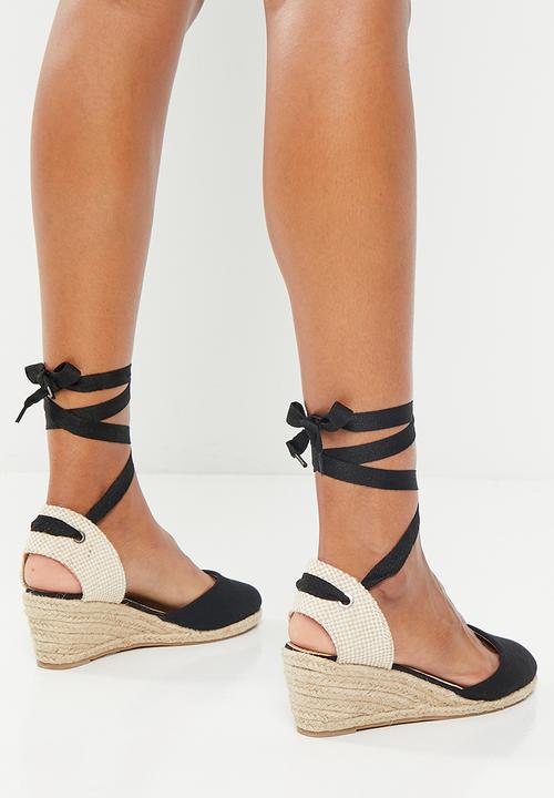 Superbalist - Jessica ankle tie espadrille - black